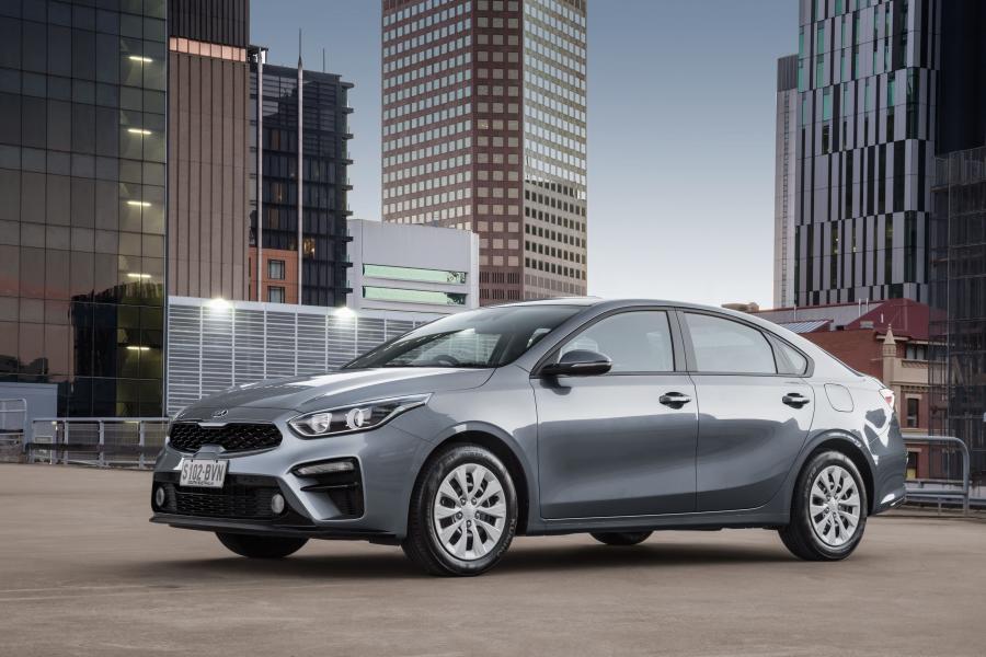  Kia Cerato S 2018 года  (AU) (фото 1 из 11)